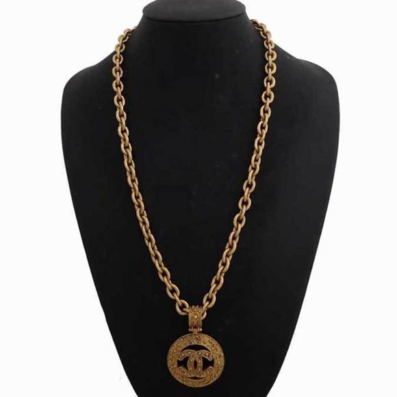 CHANEL necklace here mark gold pendant chain Lady's - Picture 2 of 5